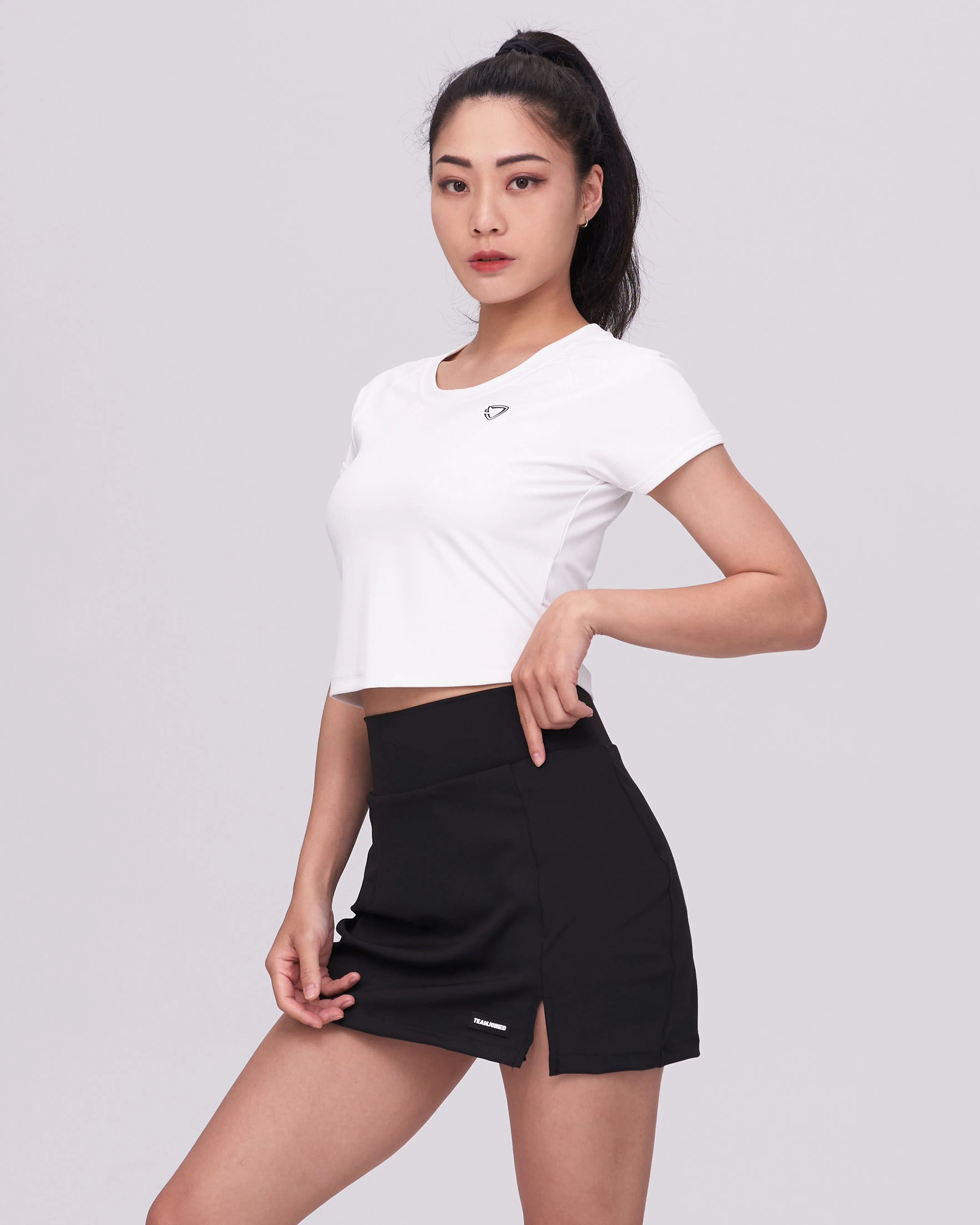 Adapt Scoop Neckline Crop Top