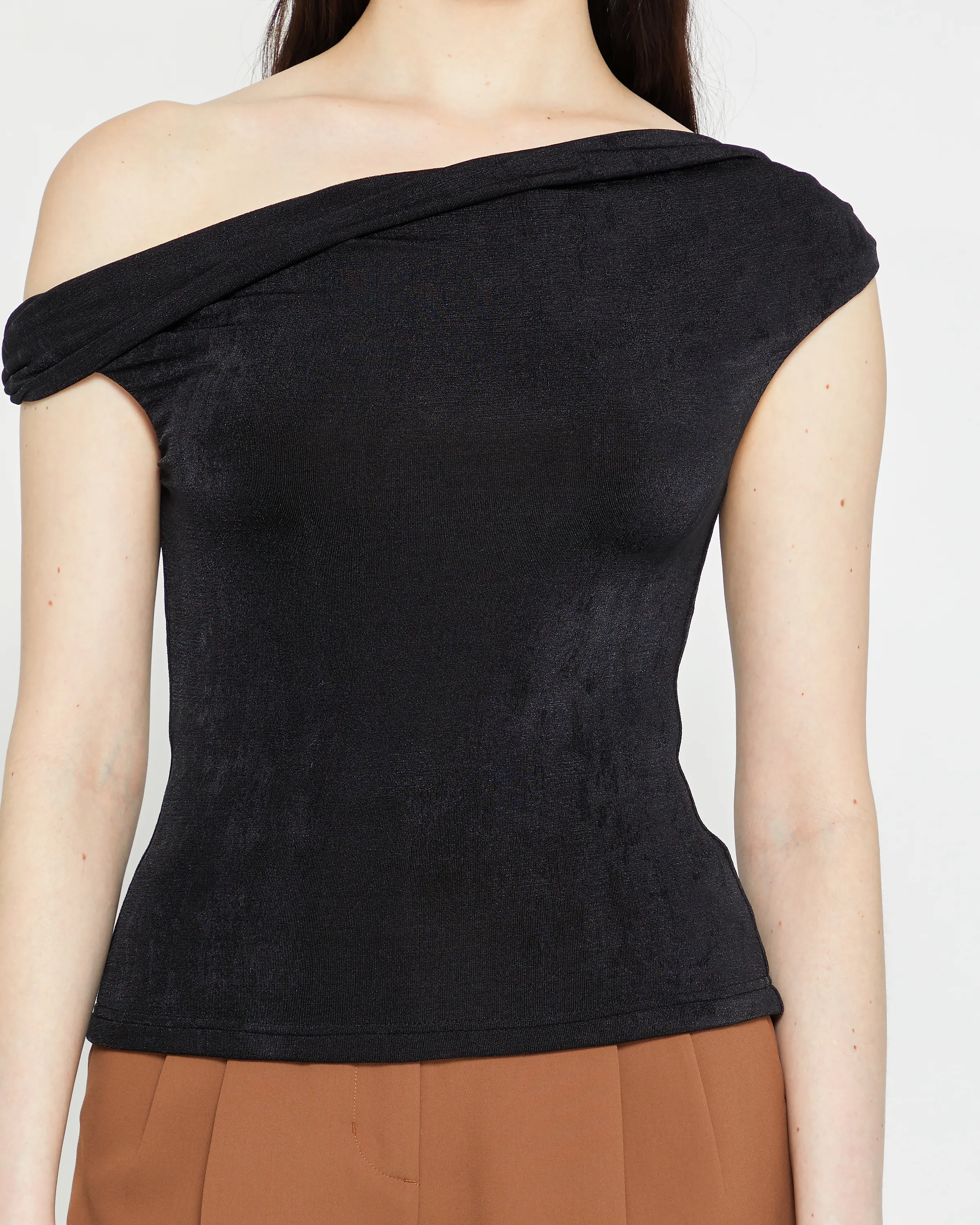 Stylish Agatha One-Shoulder Top for Fashionable Looks