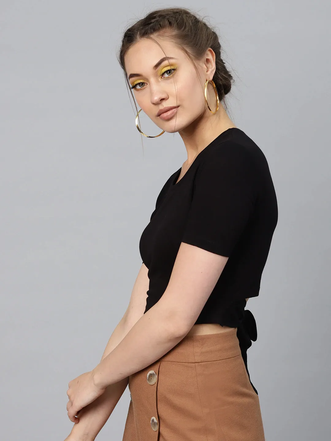 Black Back Knot Crop Top