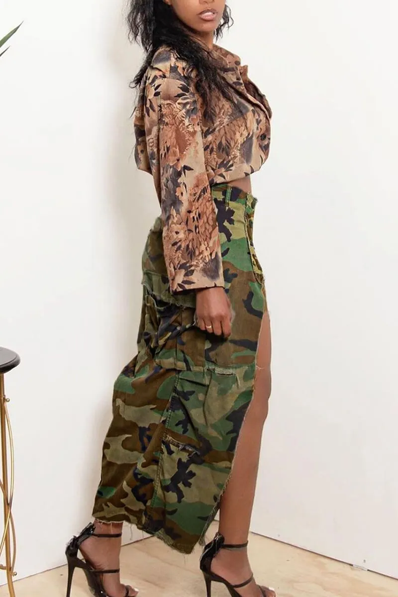 Camo Print High Slit Maxi Cargo Skirt With Pocket