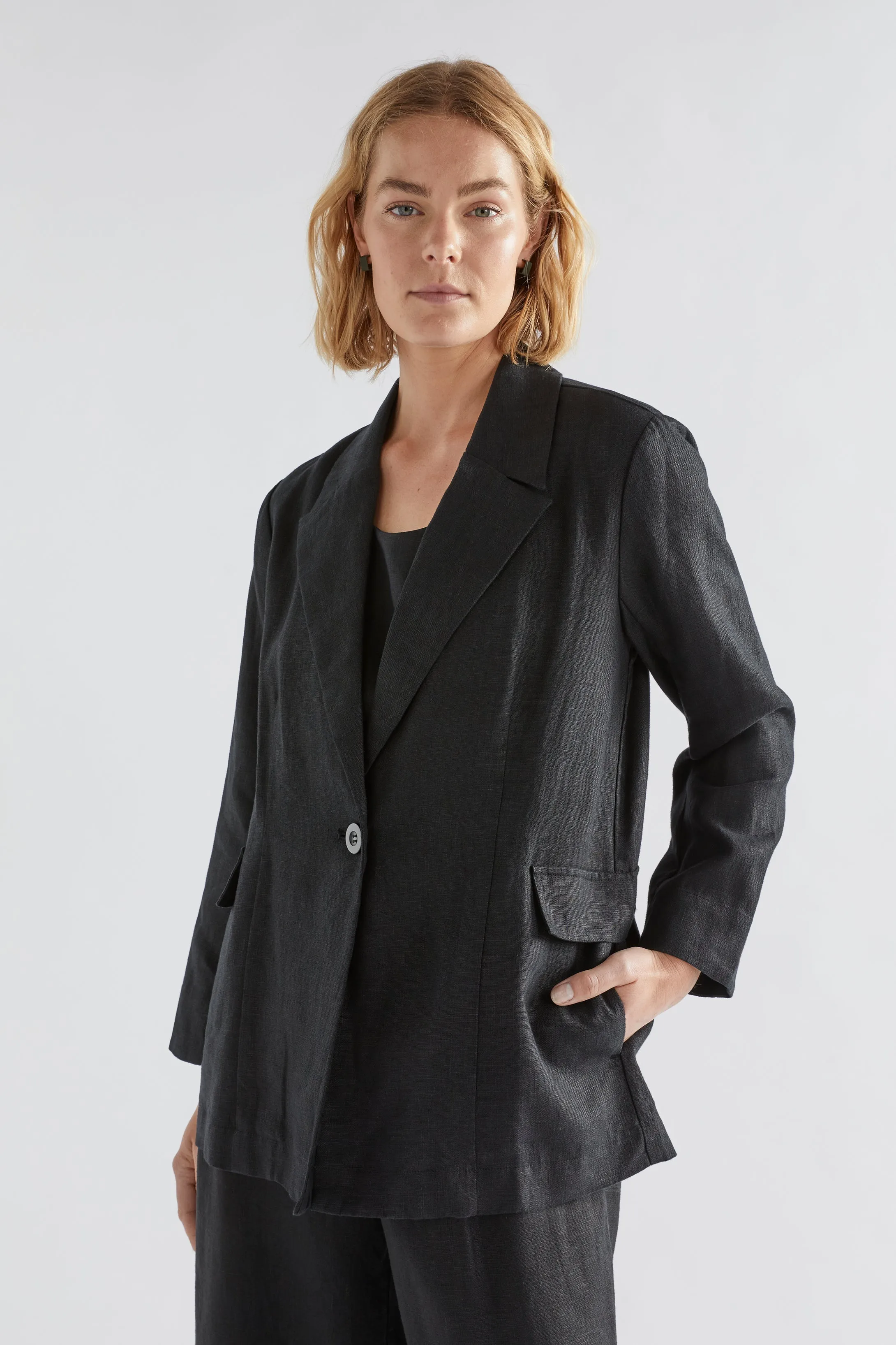 Ilona Linen Blazer