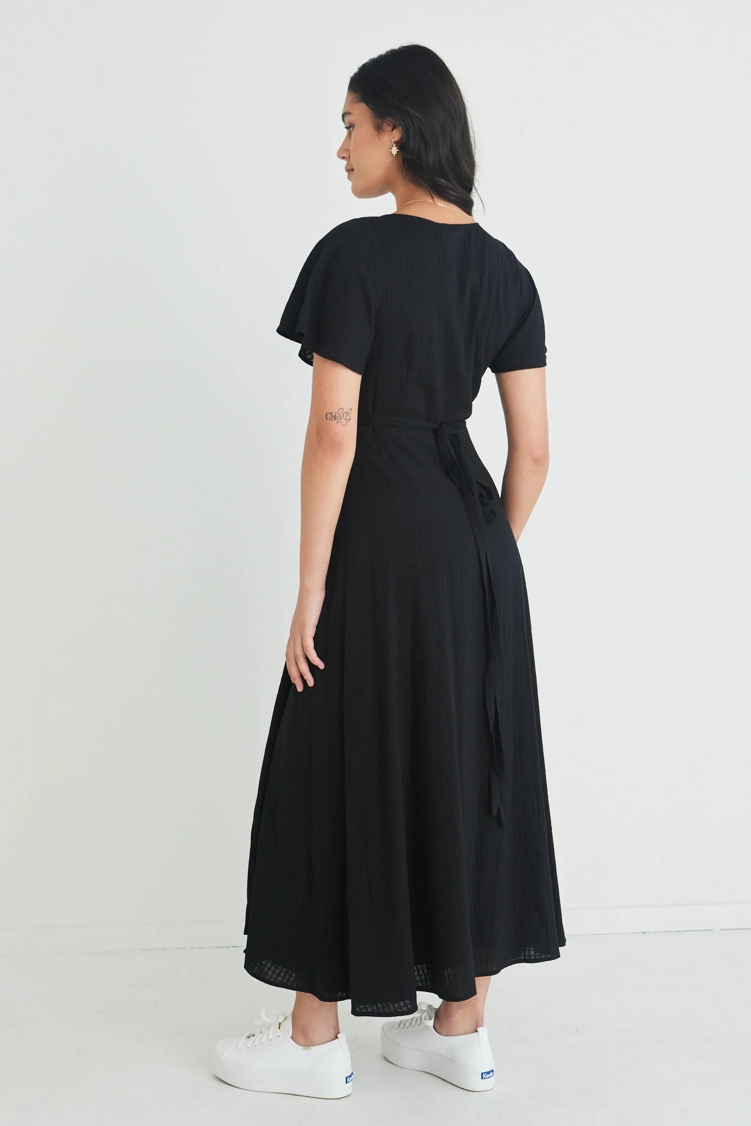 Resonance Black Ss Wrap Maxi Dress